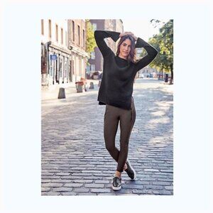 Athleta Stellar Black Tights Scuba Zipper Pockers Training Athletic Stretch XS